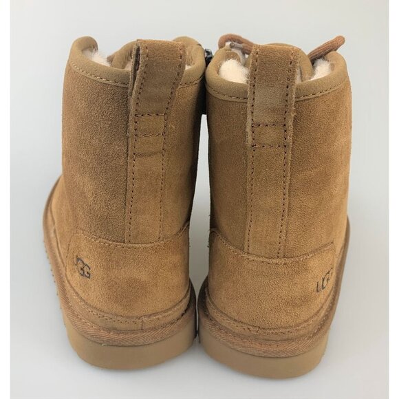 NIB Ugg Kids Harkley Boot Size 4/36 - Picture 6 of 11